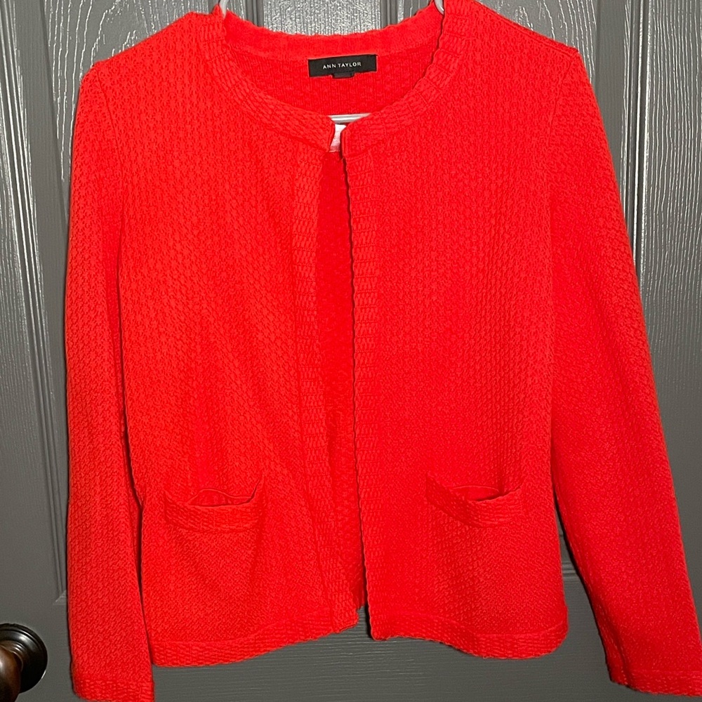 Like-NEW Ann Taylor Vibrant Red Orange Knit Jacket or Cardigan - Open front, Med